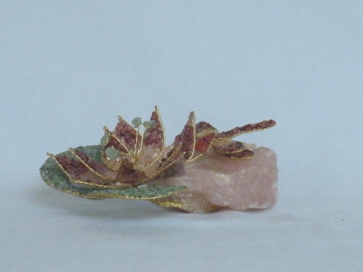 Libelle mit Seerose (± 15 cm) mit Jaspis, Onyx, Bergkristall